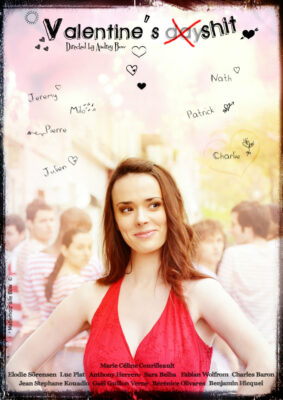 Valentine's Shit movie poster. A woman smiling, is looked at by people all wearing Waldo's outfit from Where is Waldo.
Affiche du film Valentine's Shit. Une femme souriante est regarde par un groupe de personnes portant la même tenue que Charlie d'Où est Charlie?